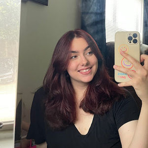 Meet your Posher, Alyssa